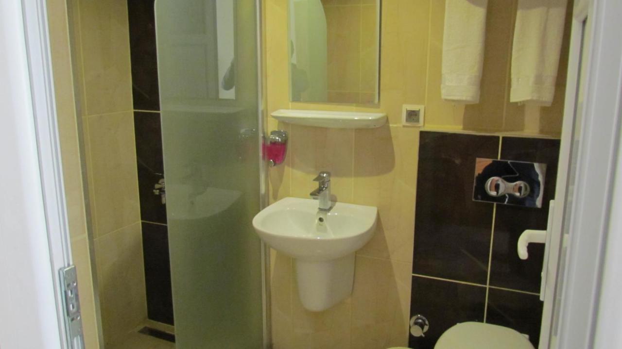Dostlar Hotel Mersin  Exteriér fotografie